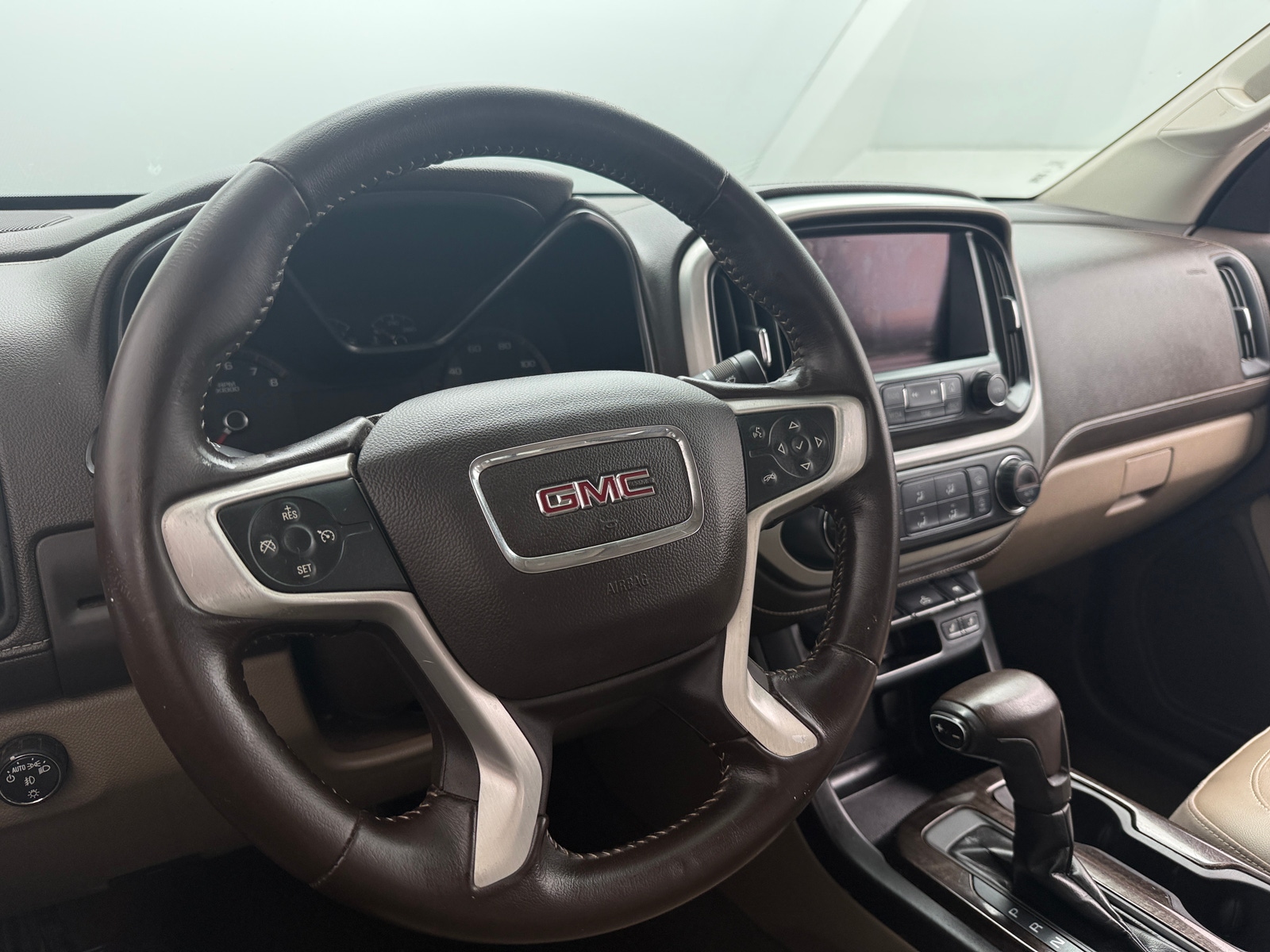 Thumbnail: 2016 GMC Canyon - 4