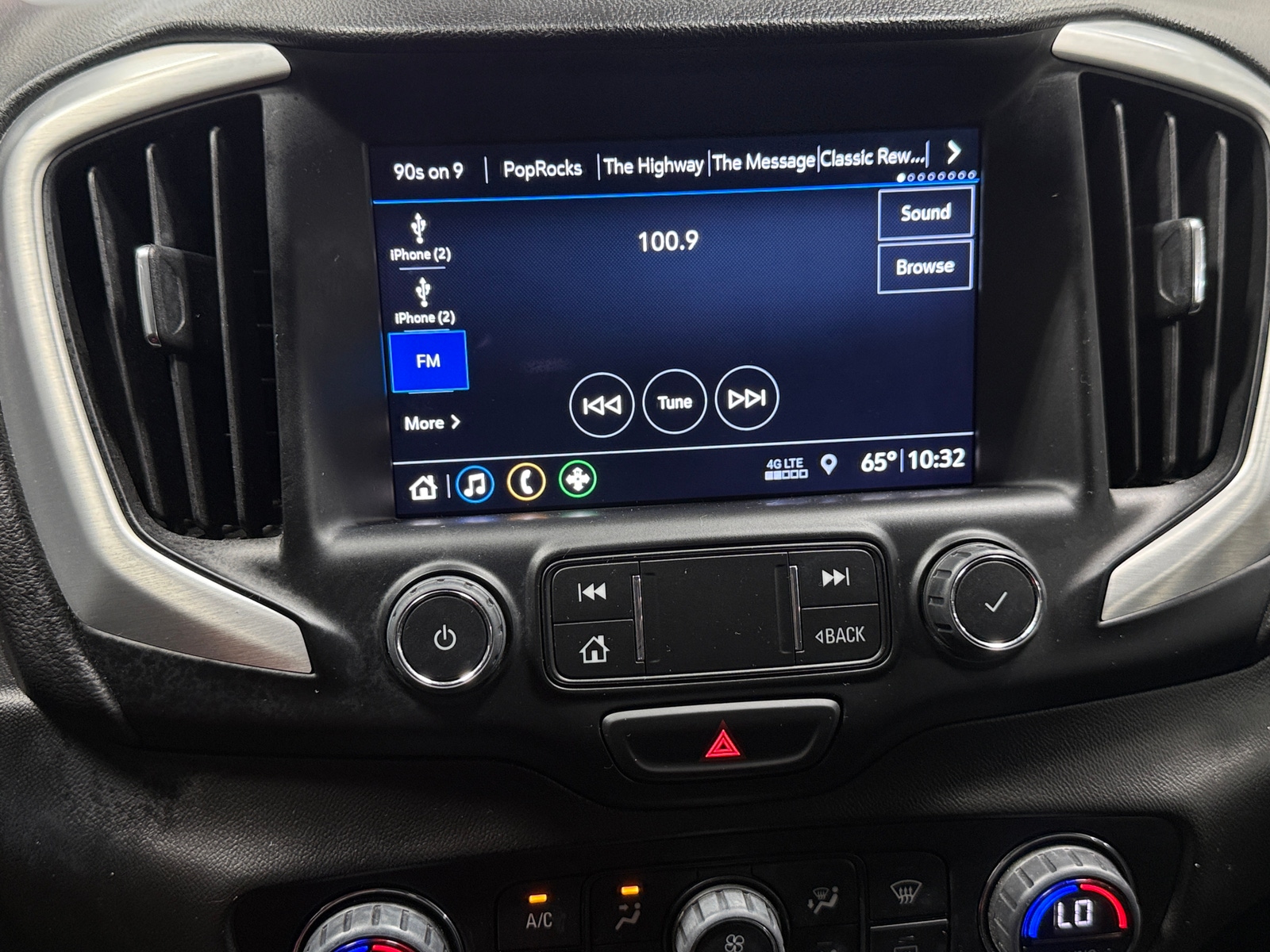 Thumbnail: 2021 GMC Terrain - 3