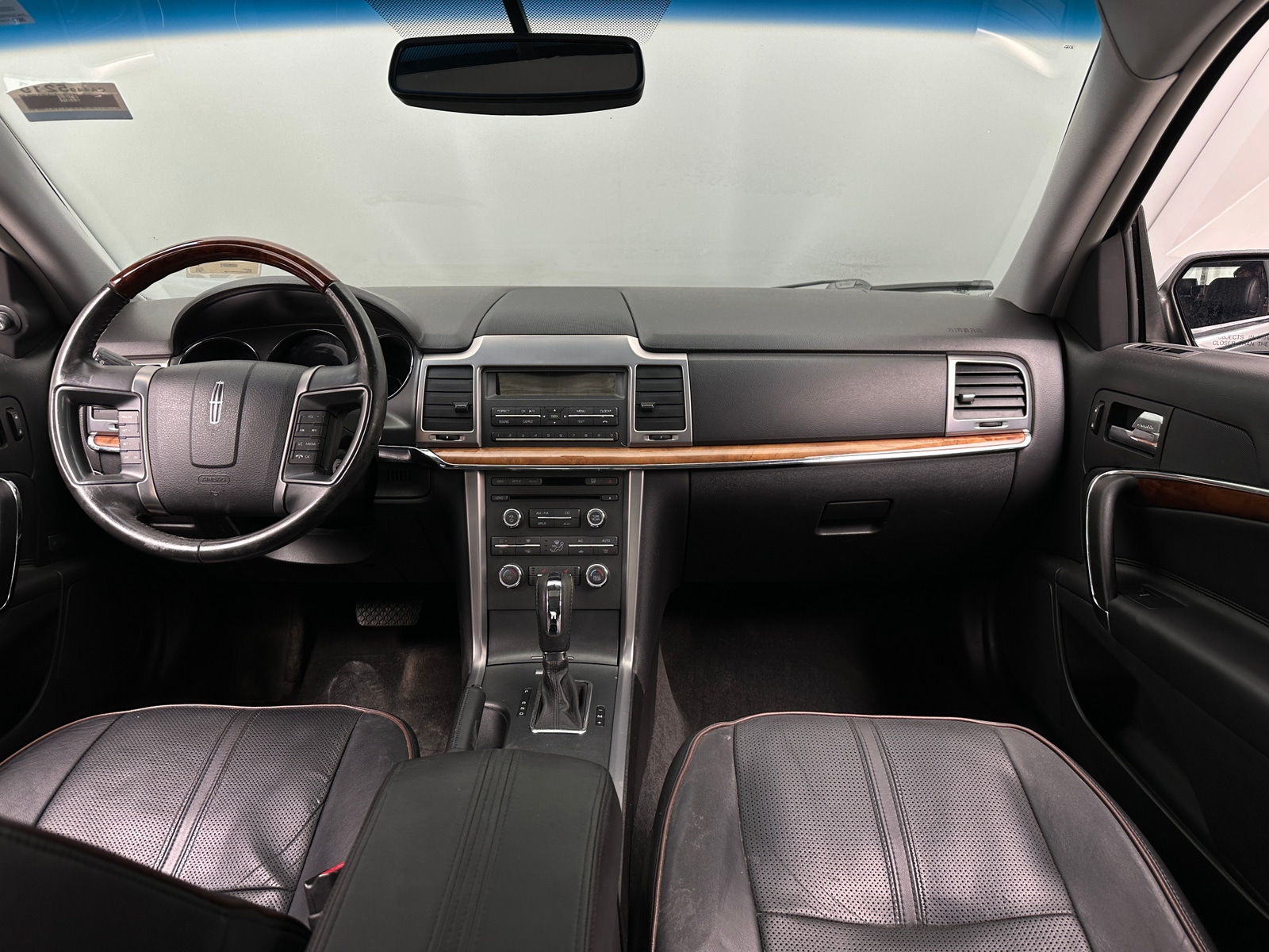 Thumbnail: 2012 Lincoln MKZ - 2