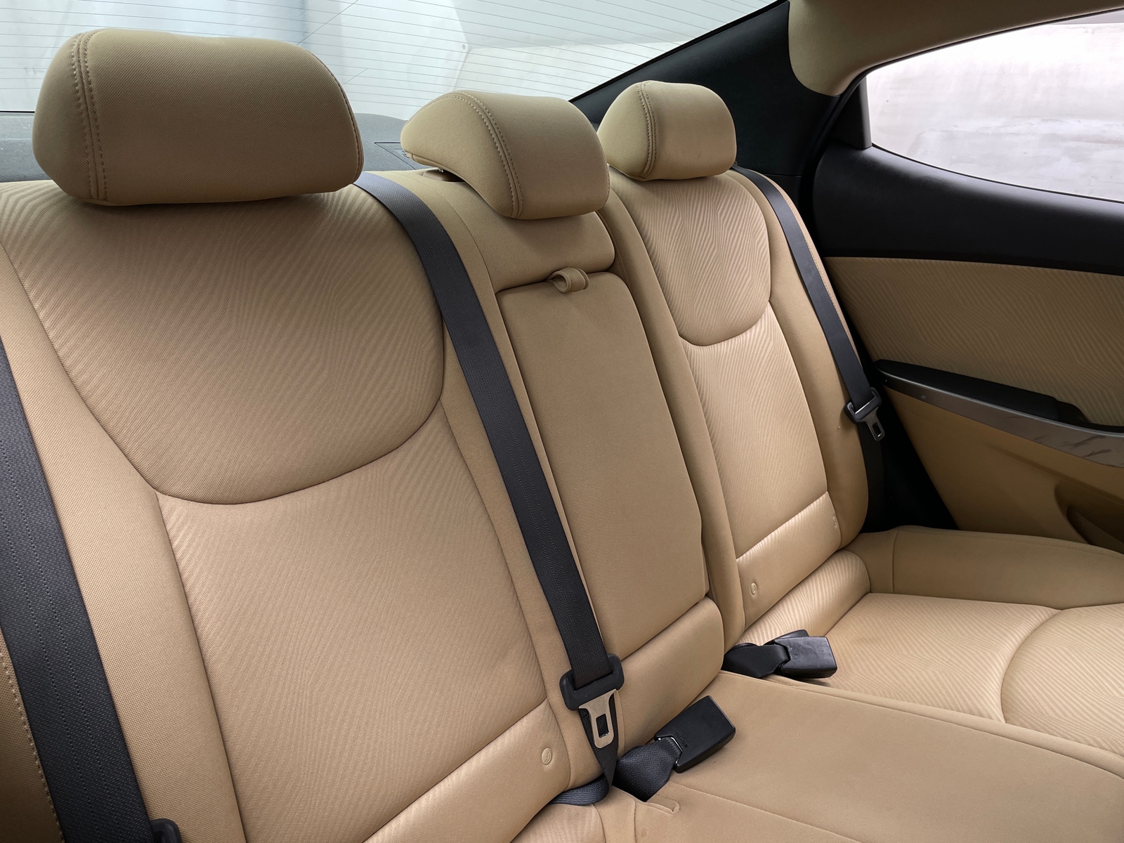 Thumbnail: 2012 Hyundai Elantra - 6