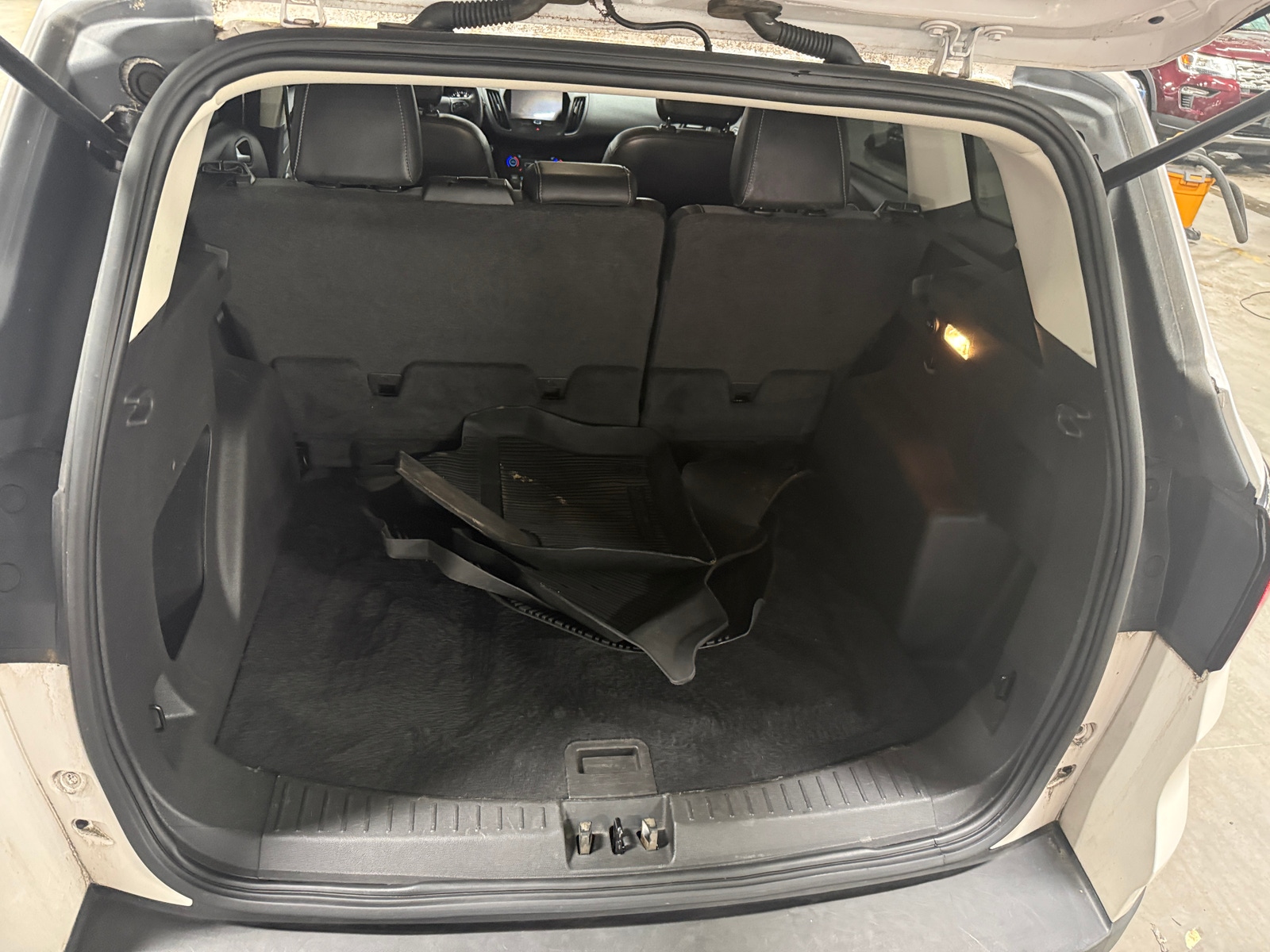 Thumbnail: 2019 Ford Escape - 6