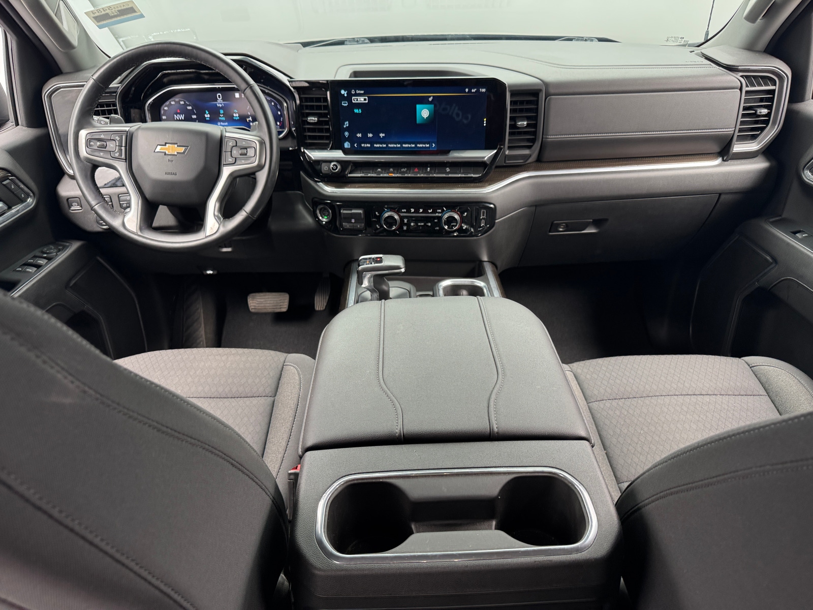 Thumbnail: 2023 Chevrolet Silverado 1500 - 3