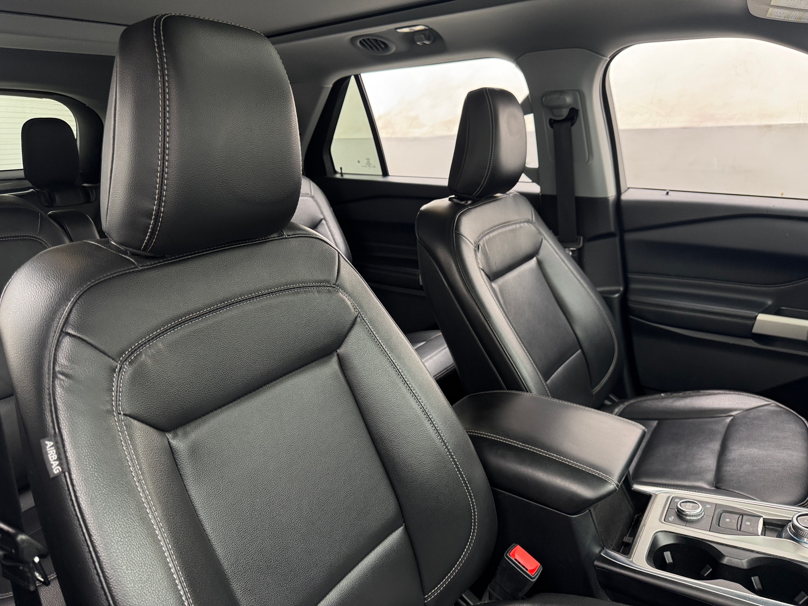 Thumbnail: 2020 Ford Explorer - 2