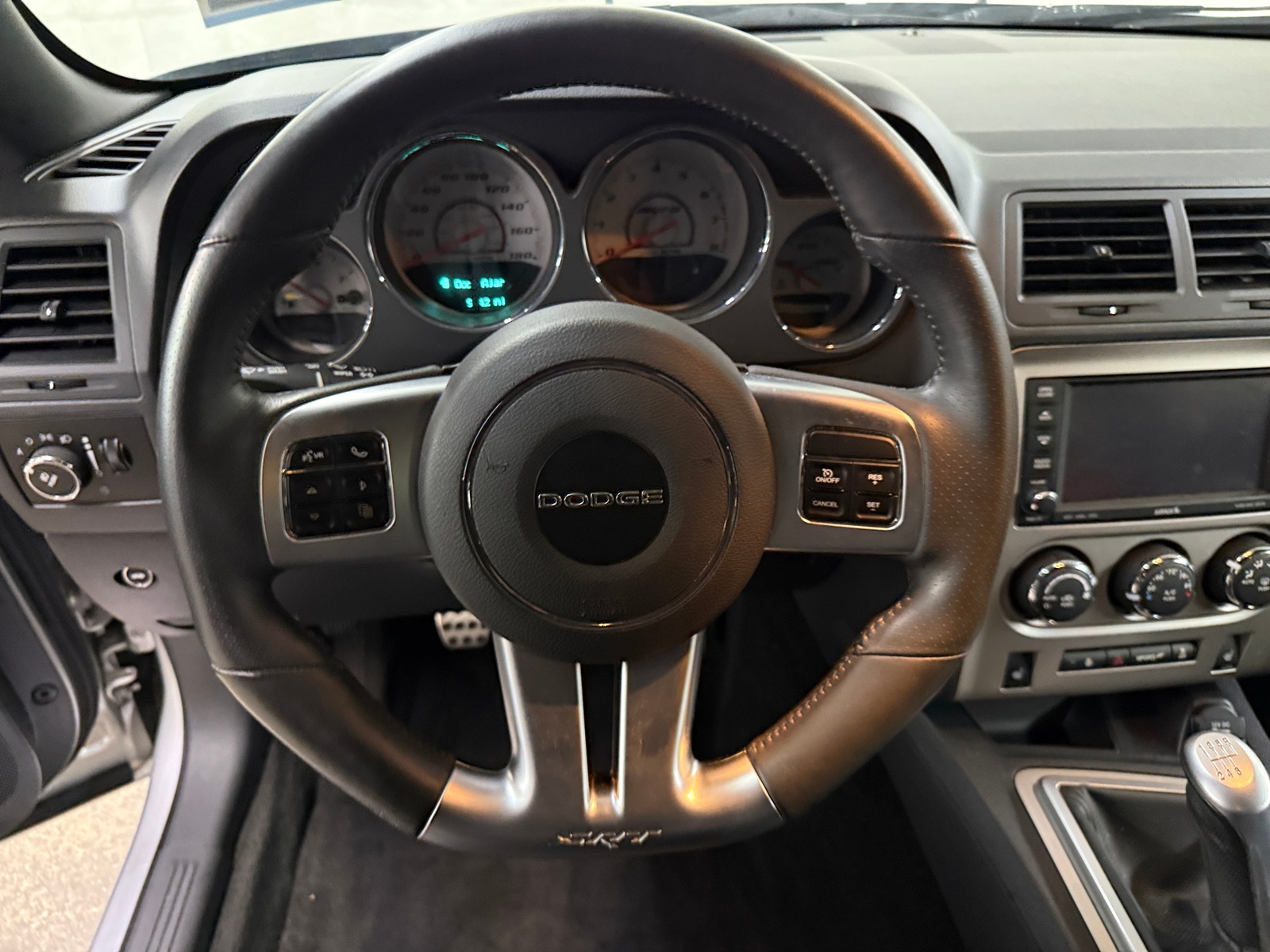 Thumbnail: 2012 Dodge Challenger - 4