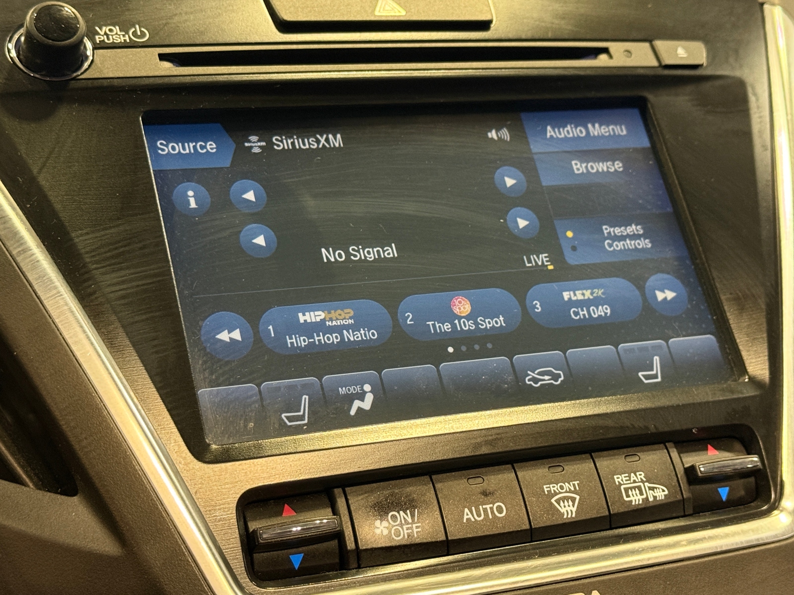 Thumbnail: 2019 Acura MDX - 3