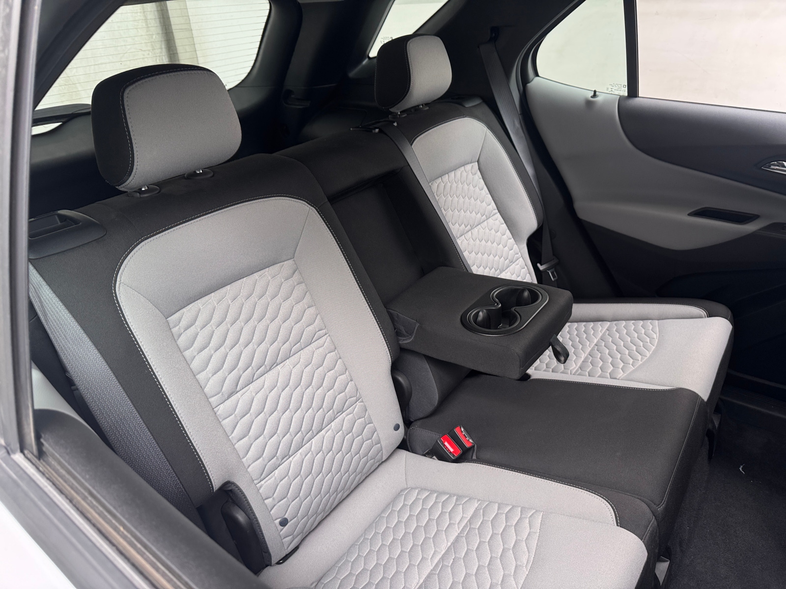 Thumbnail: 2021 Chevrolet Equinox - 6