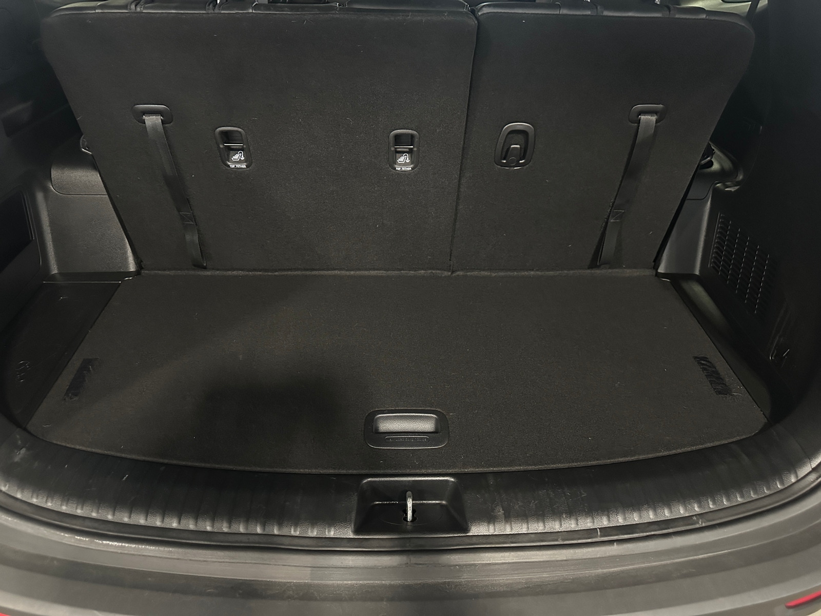 Thumbnail: 2020 Kia Telluride - 6