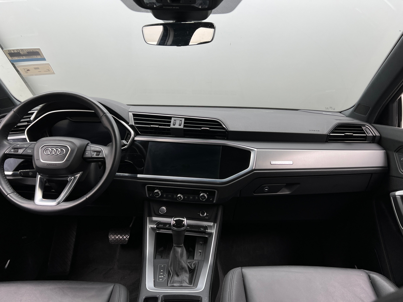 Thumbnail: 2020 Audi Q3 - 2