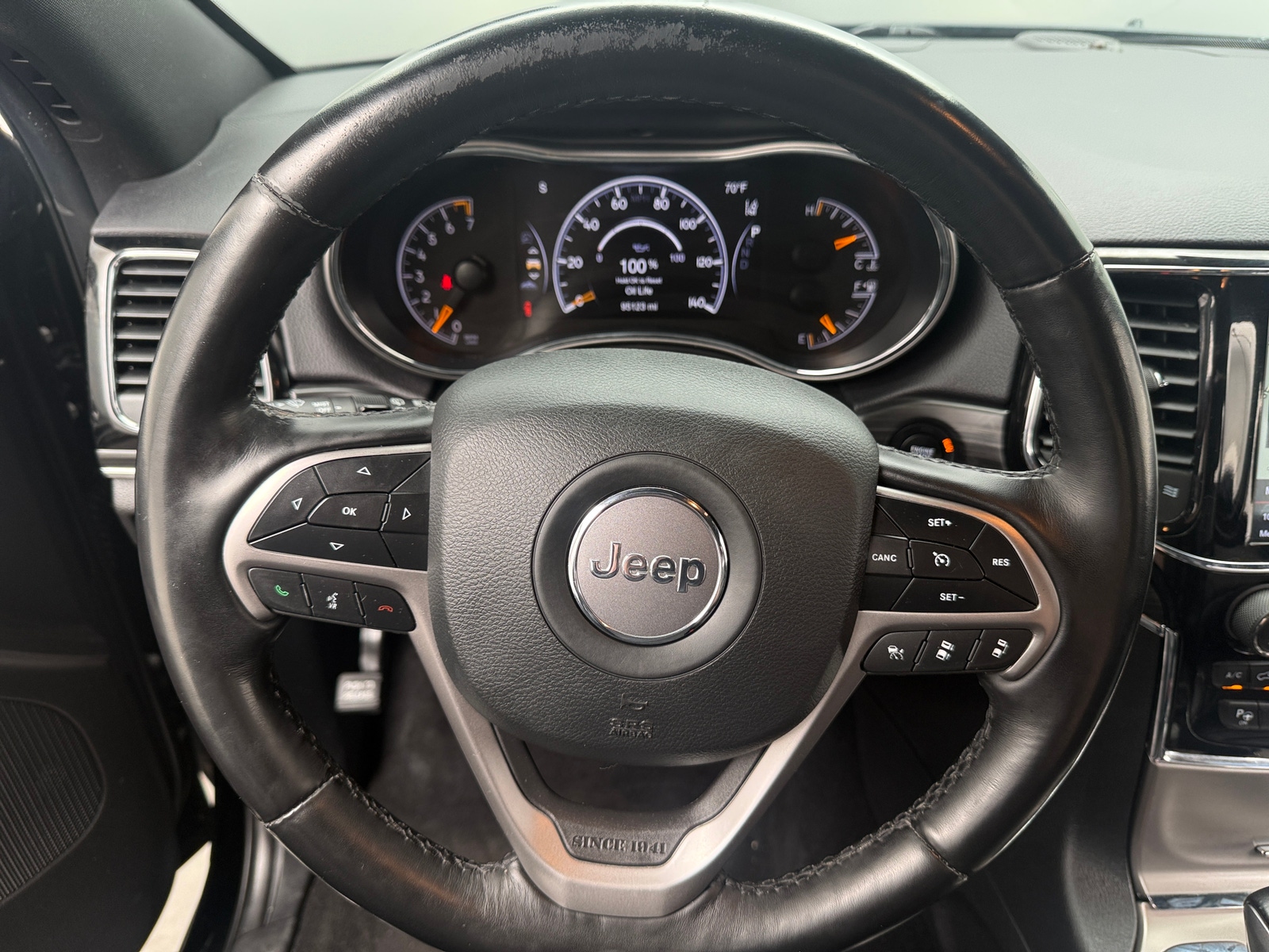 Thumbnail: 2021 Jeep Grand Cherokee - 4