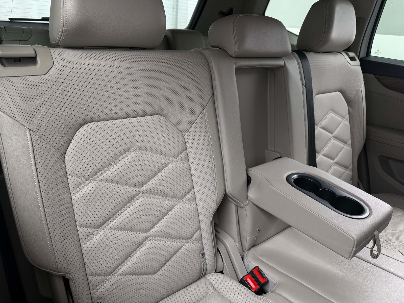 Thumbnail: 2024 Volkswagen Atlas - 5