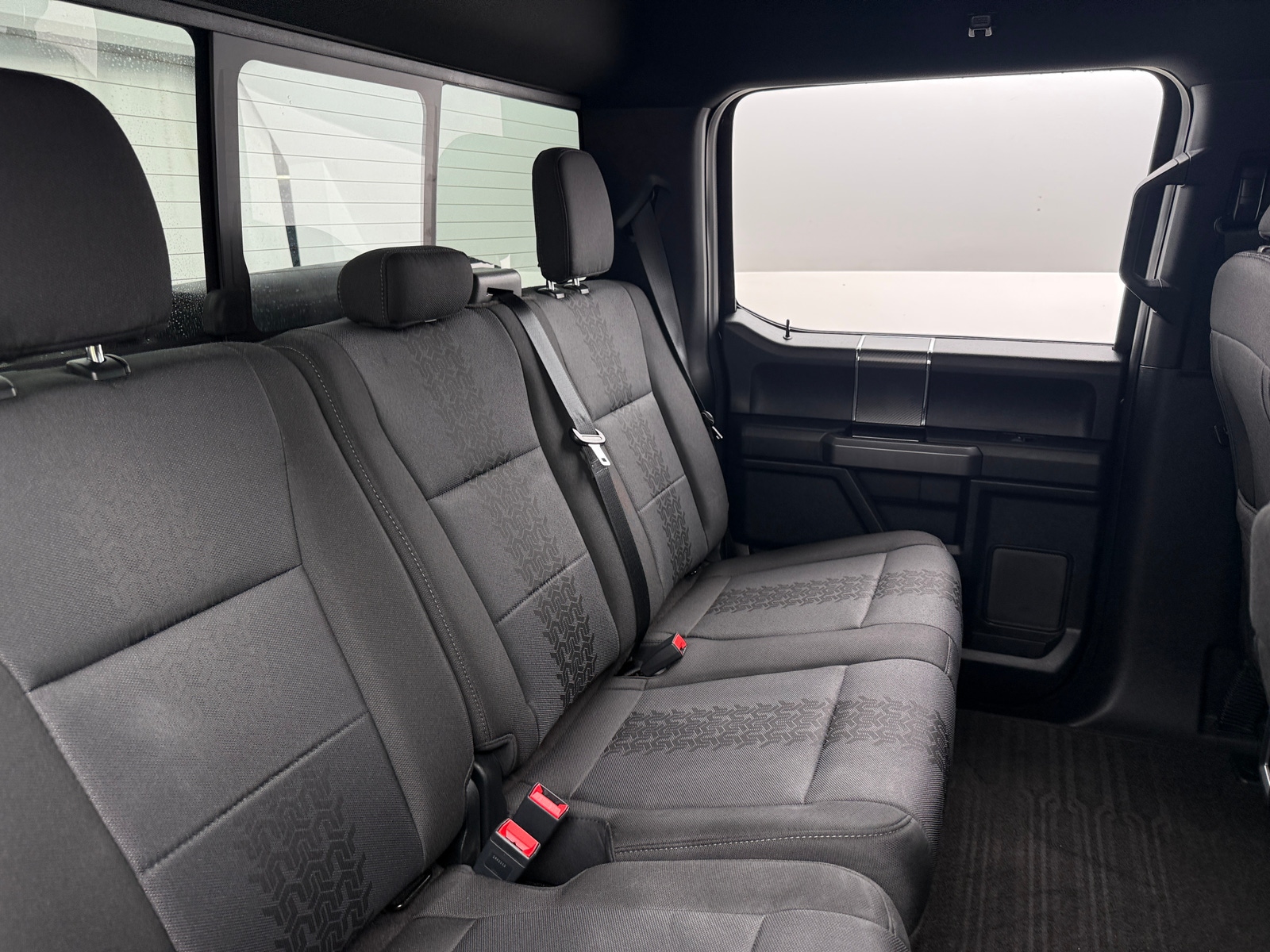 Thumbnail: 2020 Ford Econoline - 6