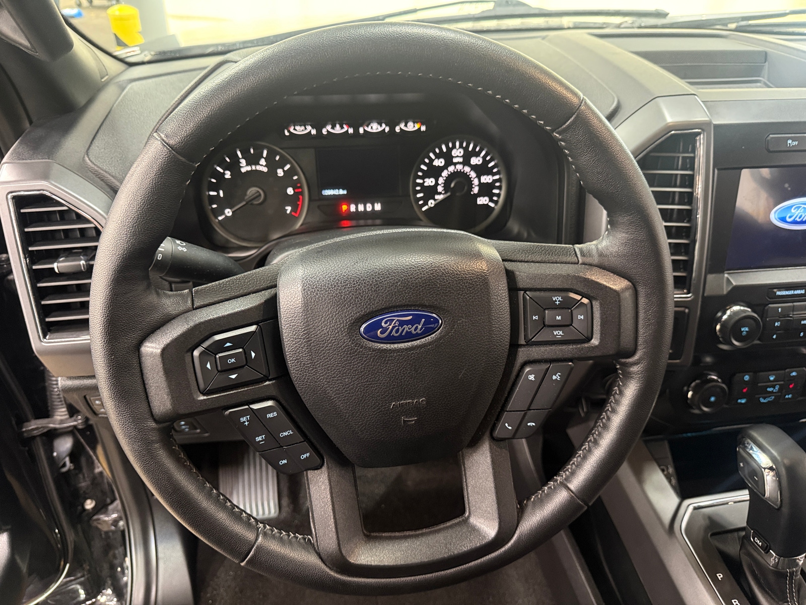 Thumbnail: 2020 Ford Econoline - 5