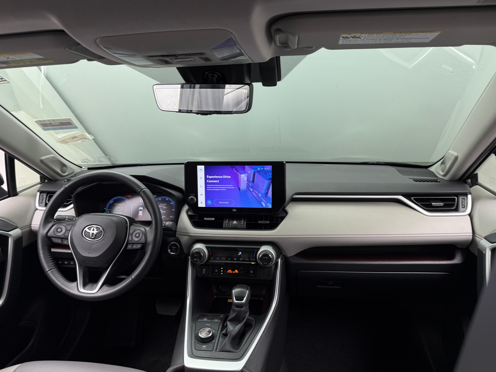 Thumbnail: 2024 Toyota RAV4 - 2