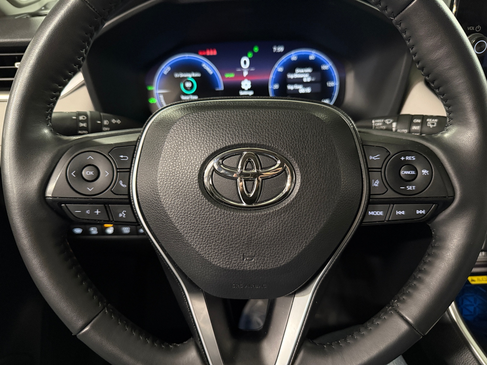 Thumbnail: 2024 Toyota RAV4 - 4