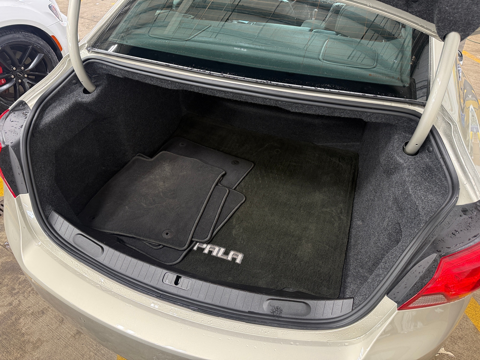 Thumbnail: 2015 Chevrolet Impala - 6