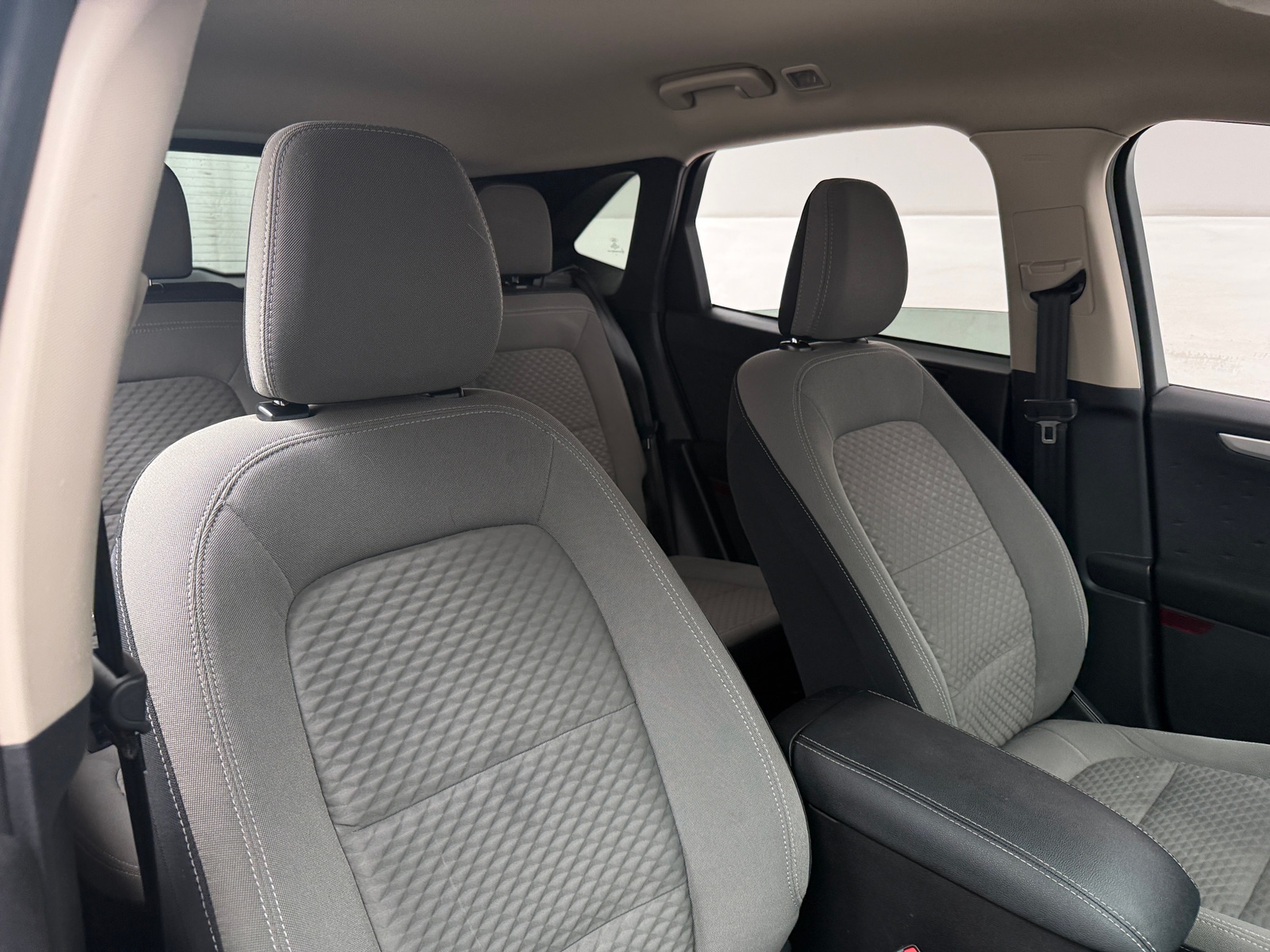 Thumbnail: 2020 Ford Escape - 2