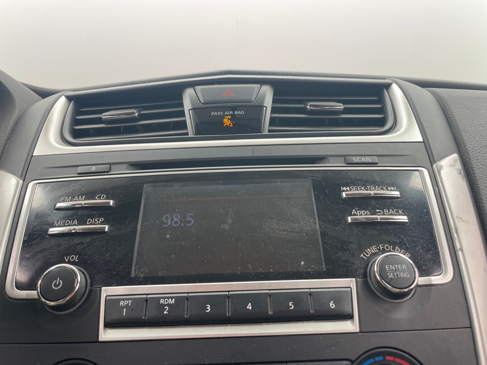 Thumbnail: 2016 Nissan Altima - 4