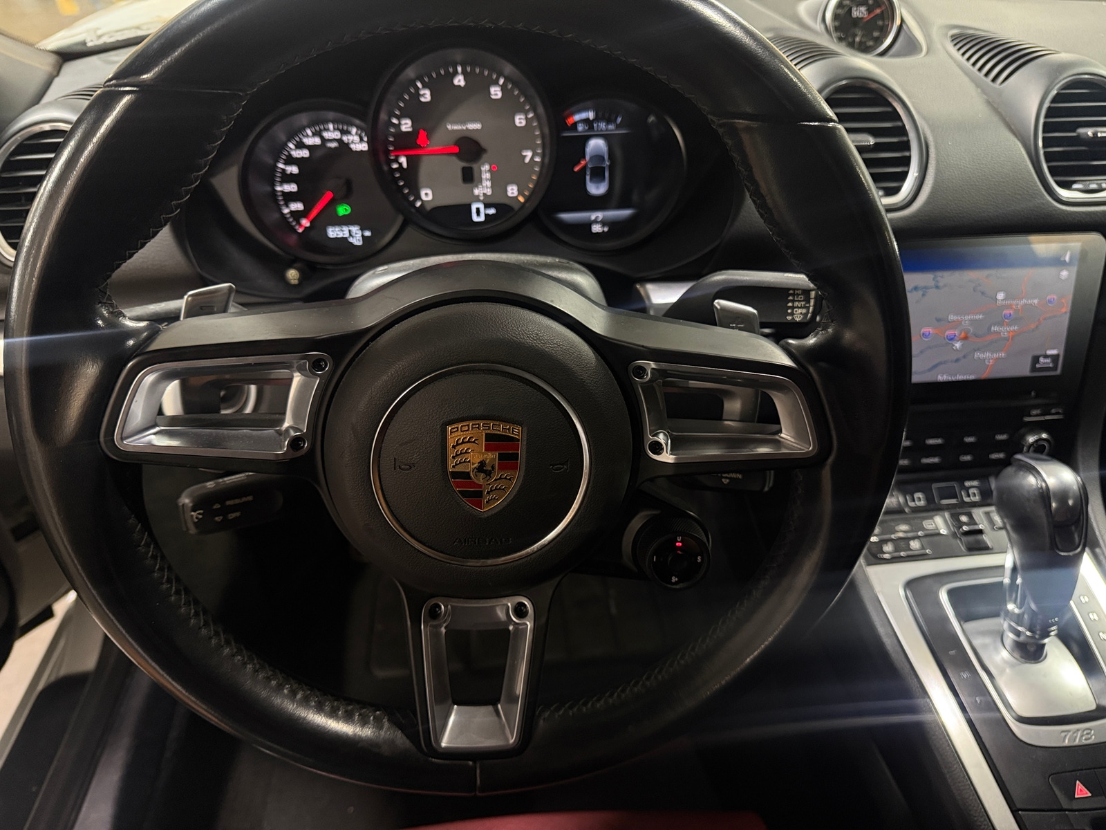 Thumbnail: 2017 Porsche 718 Boxster - 3