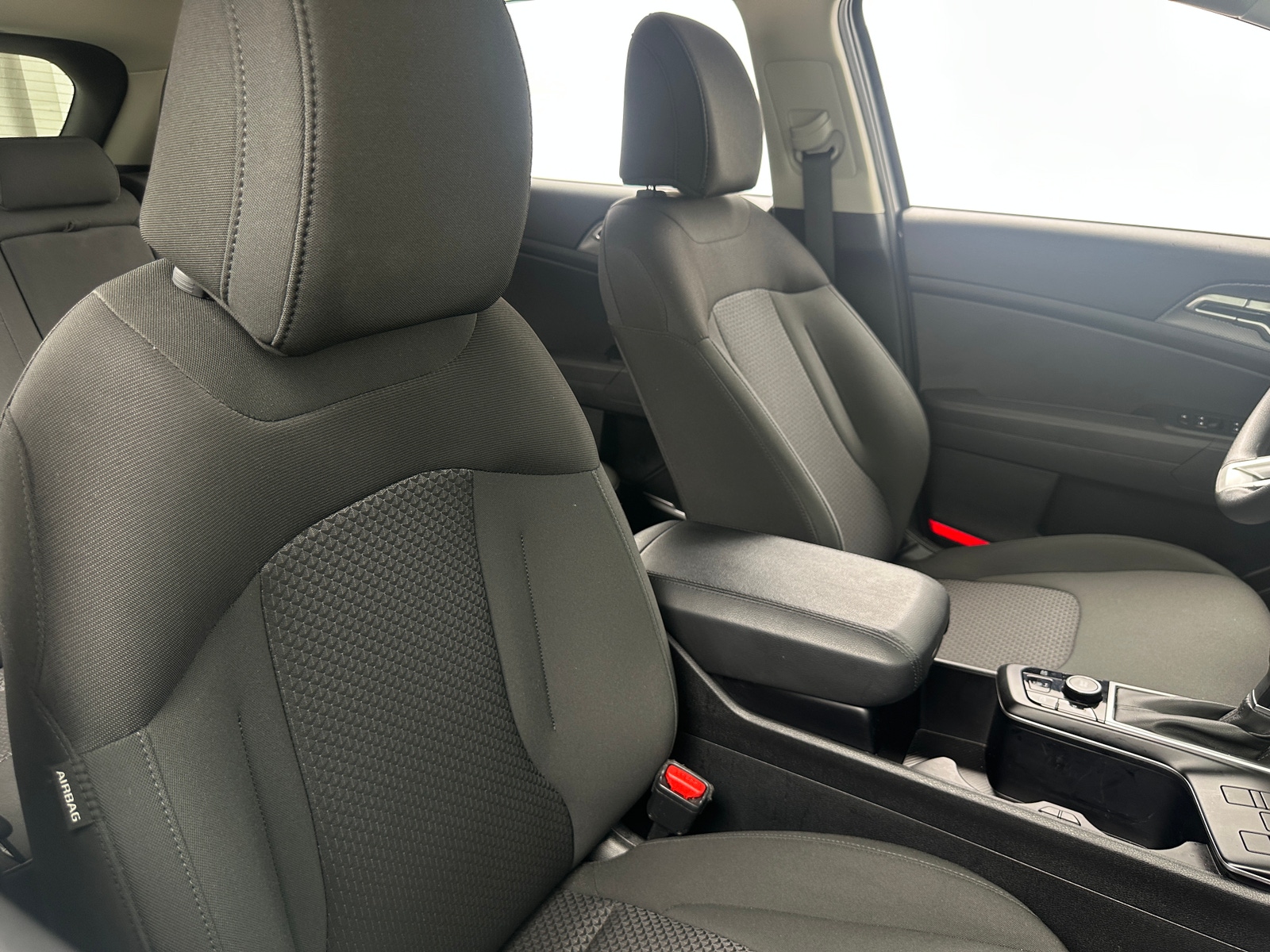 Thumbnail: 2025 Kia Sportage - 2