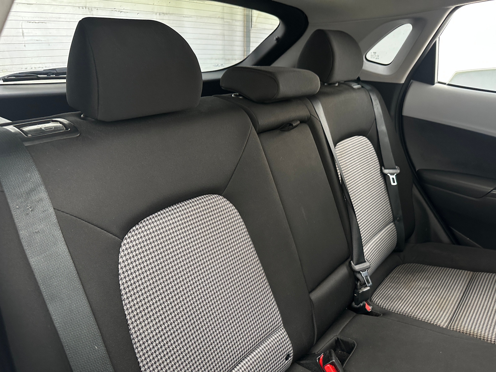 Thumbnail: 2021 Hyundai Kona - 6
