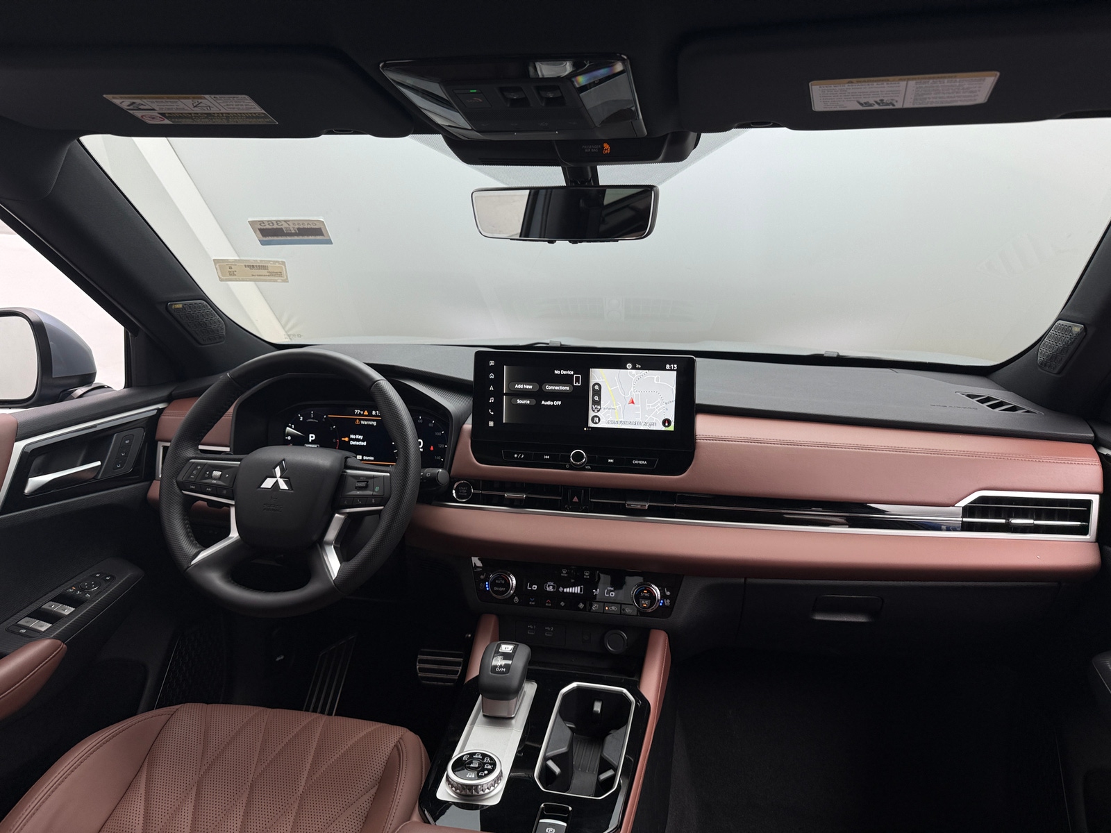 Thumbnail: 2025 Mitsubishi Outlander - 2