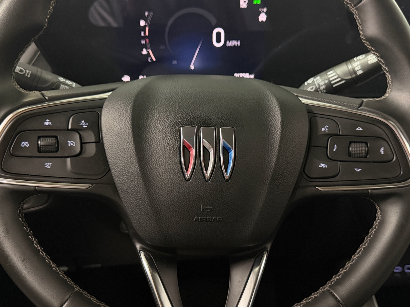 Thumbnail: 2025 Buick Encore GX - 4
