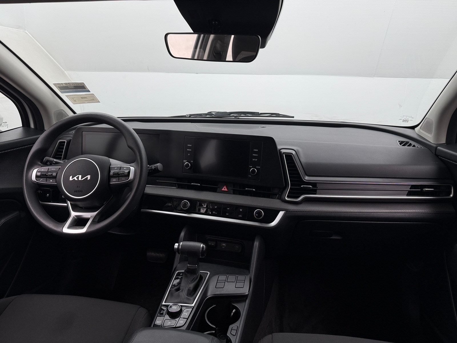 Thumbnail: 2025 Kia Sportage - 3