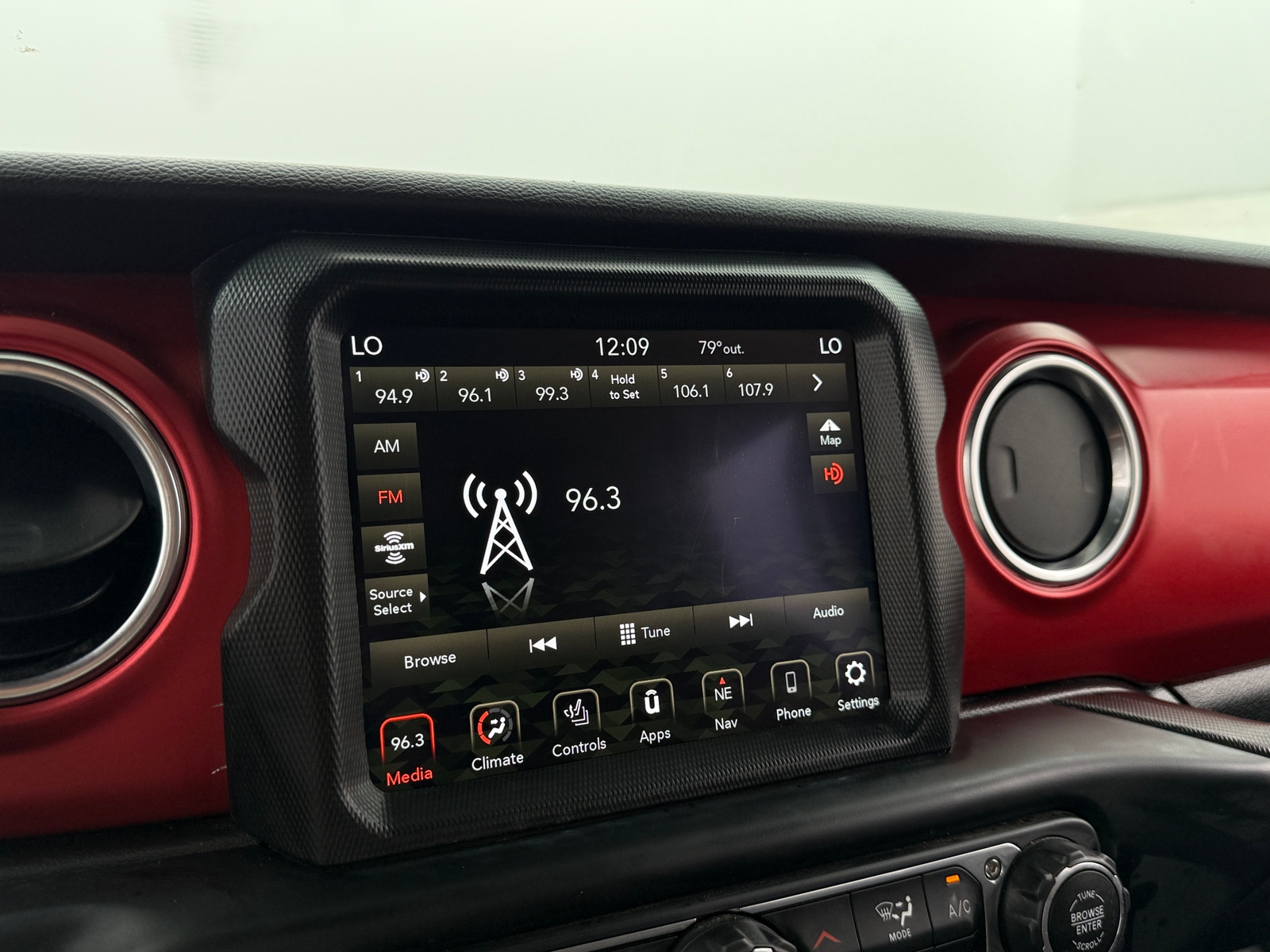 Thumbnail: 2022 Jeep Wrangler - 4