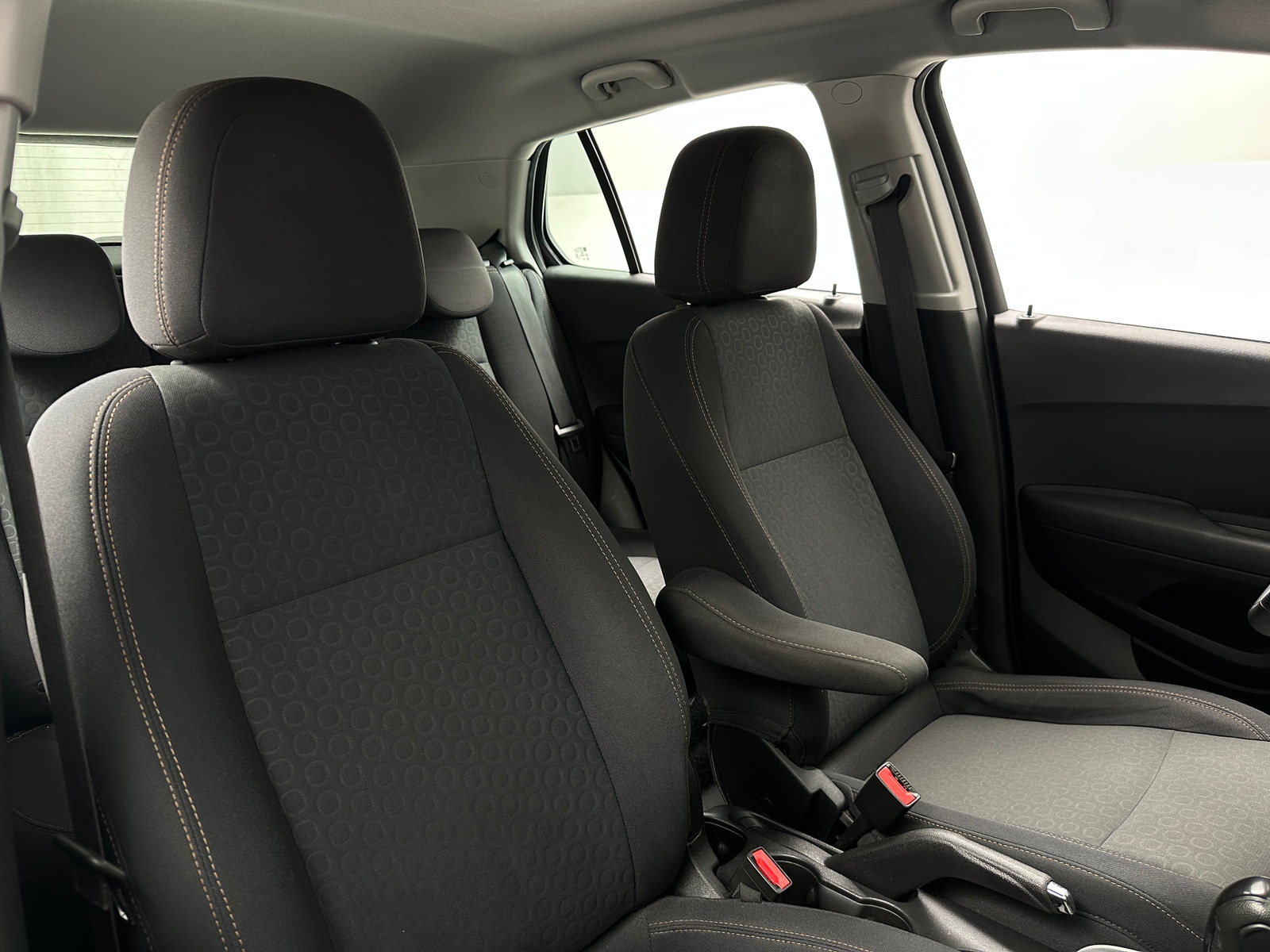 Thumbnail: 2019 Chevrolet Trax - 2