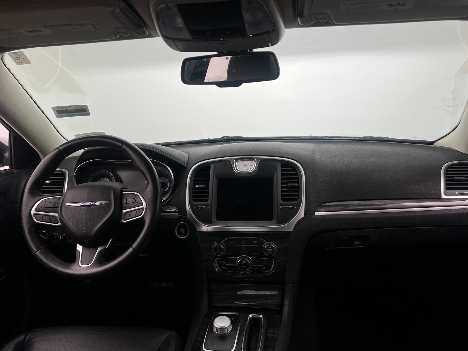 Thumbnail: 2019 Chrysler 300 - 2