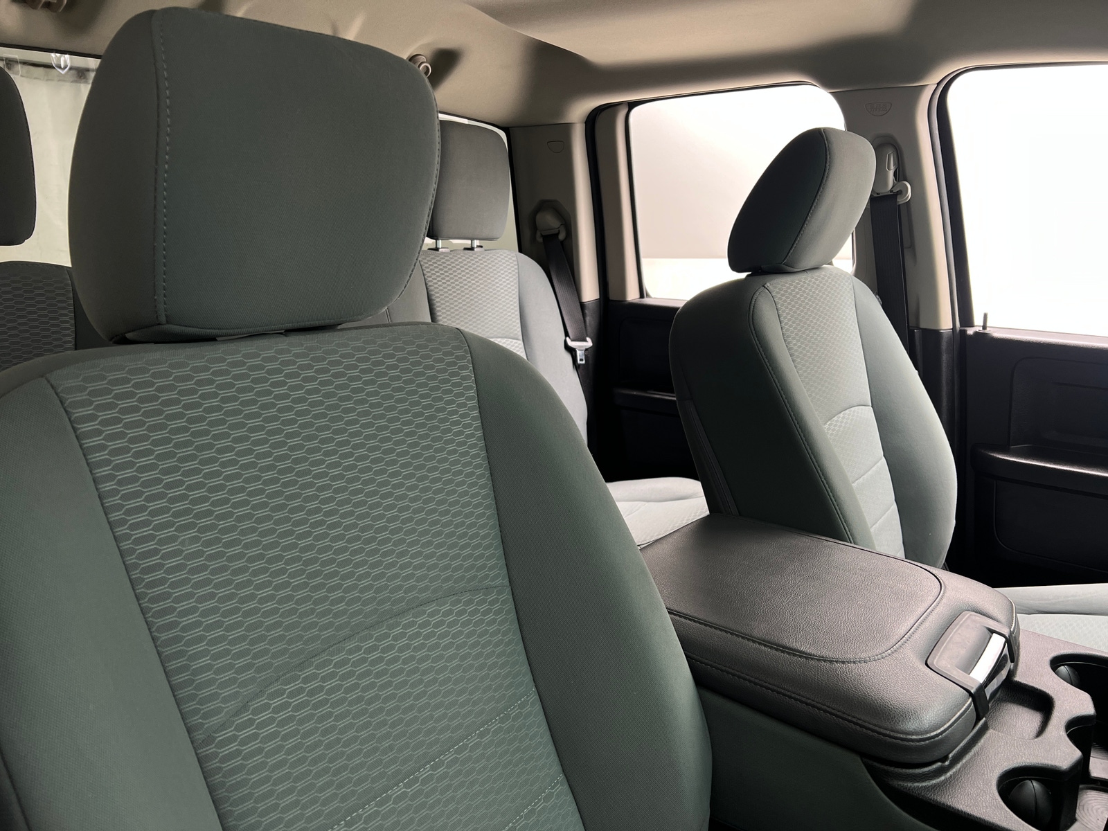 Thumbnail: 2019 RAM 1500 Classic - 2
