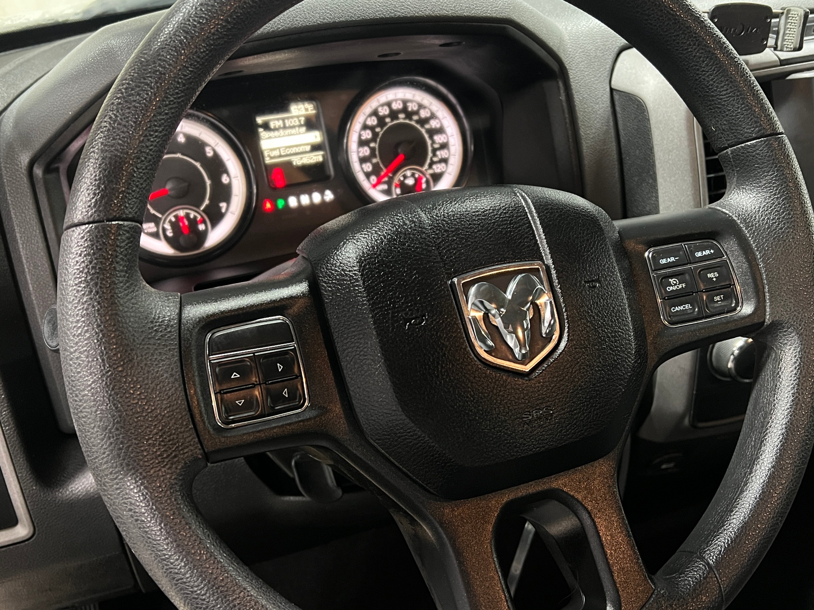Thumbnail: 2019 RAM 1500 Classic - 5