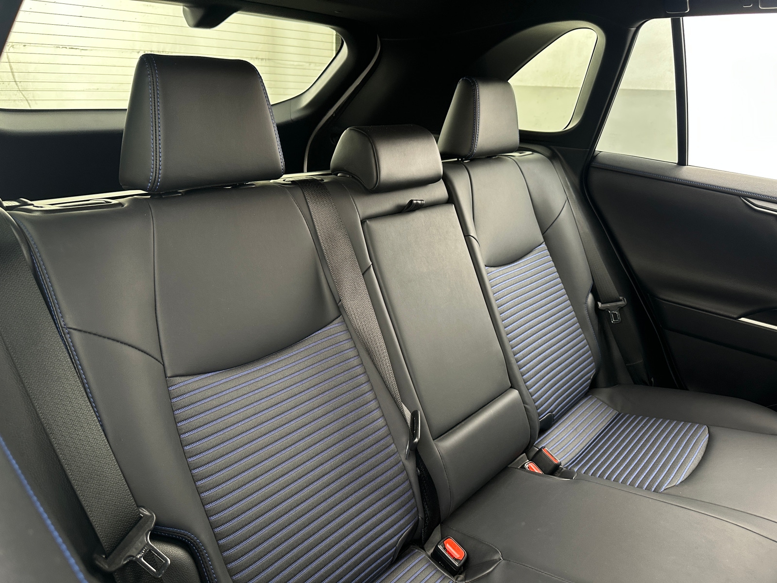 Thumbnail: 2020 Toyota RAV4 - 5