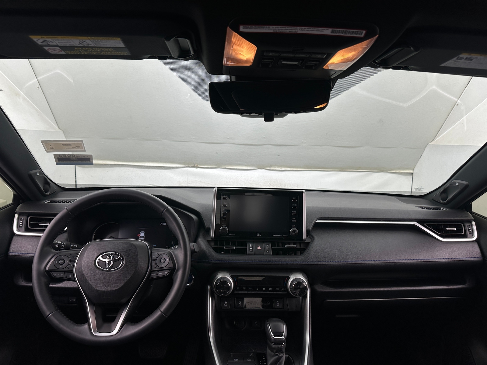 Thumbnail: 2020 Toyota RAV4 - 2
