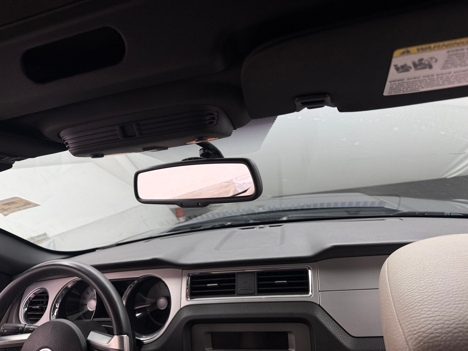 Thumbnail: 2011 Ford Mustang - 3