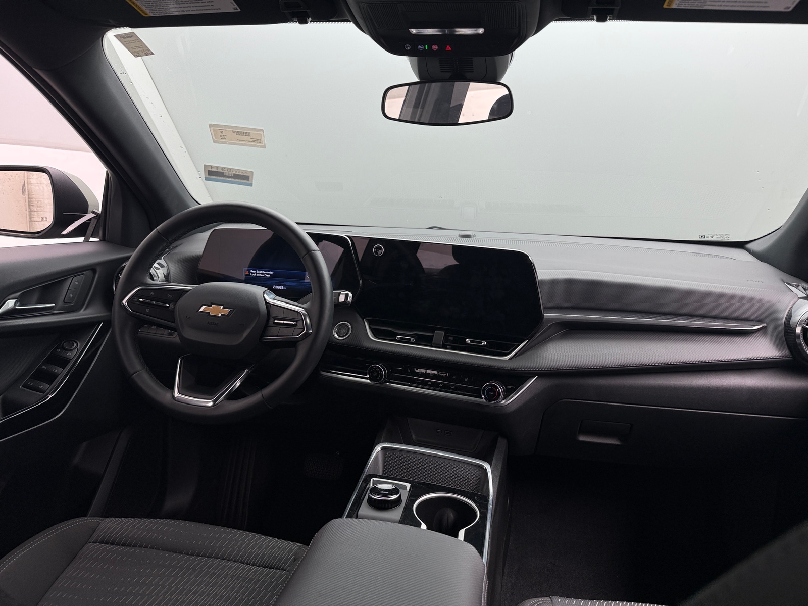 Thumbnail: 2026 Chevrolet Equinox - 3