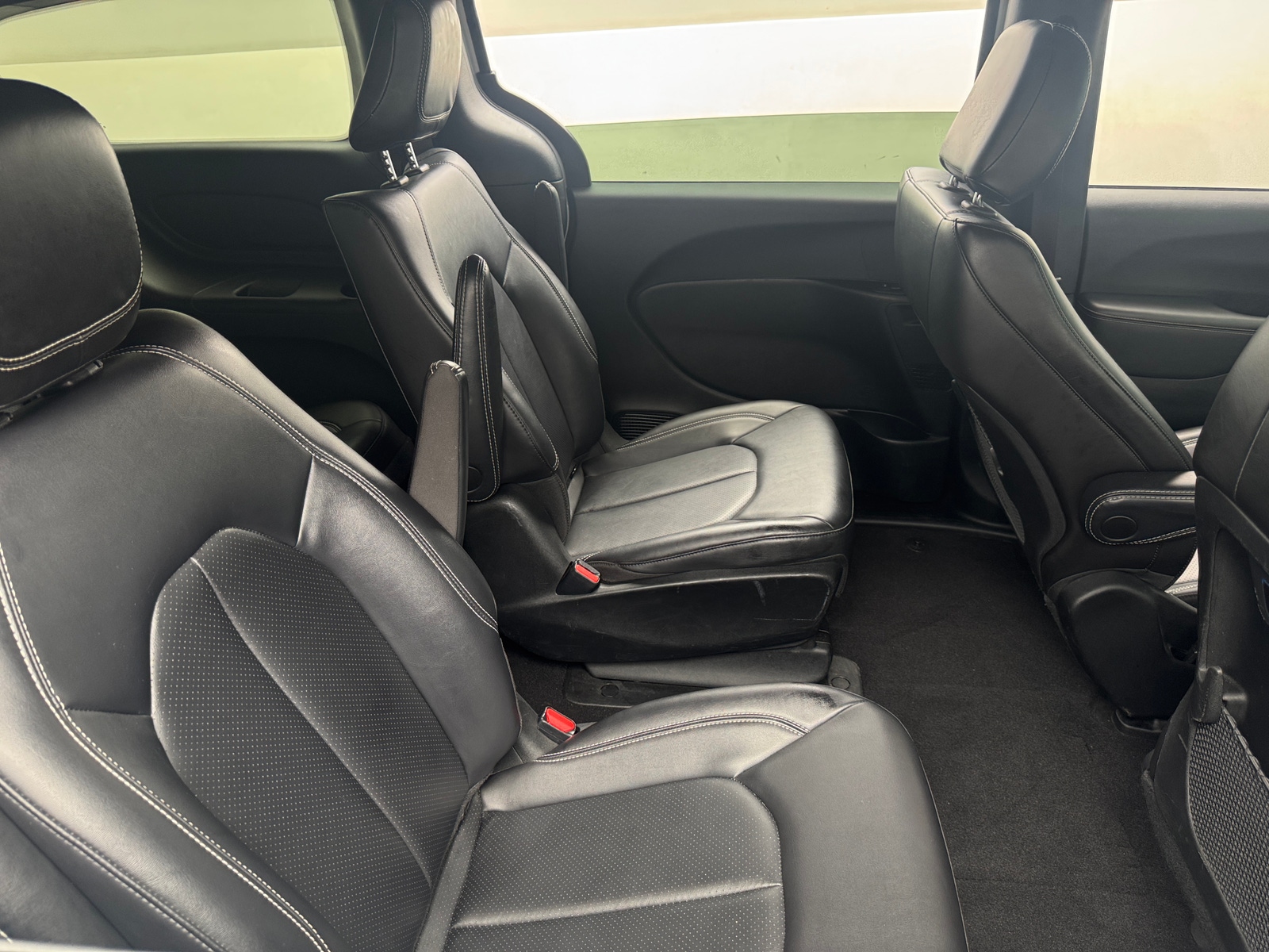 Thumbnail: 2024 Chrysler Pacifica - 5