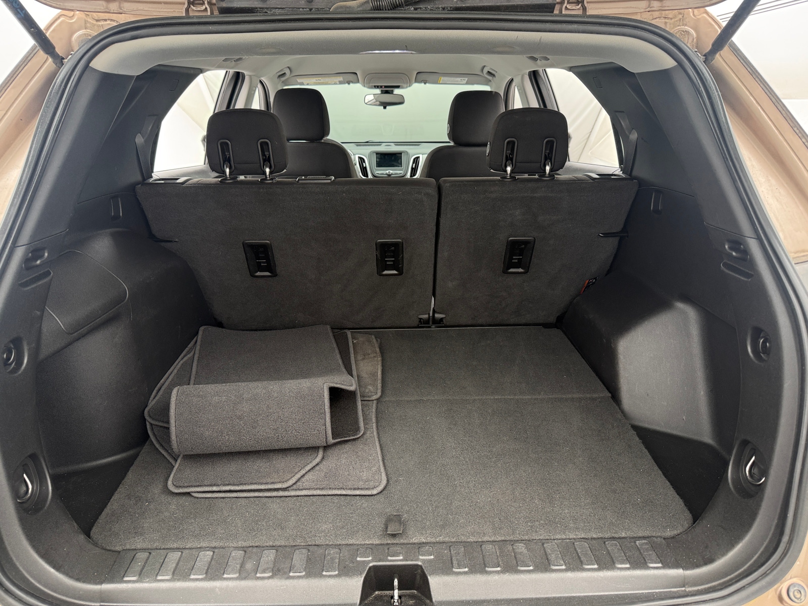 Thumbnail: 2019 Chevrolet Equinox - 7