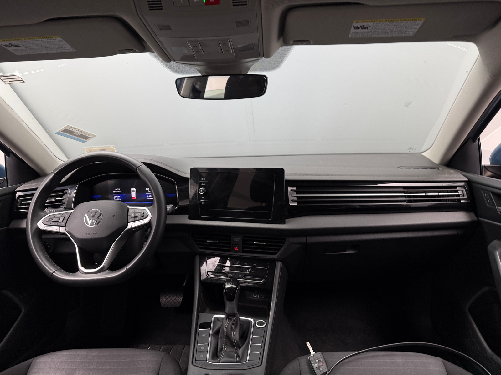 Thumbnail: 2025 Volkswagen Jetta - 3