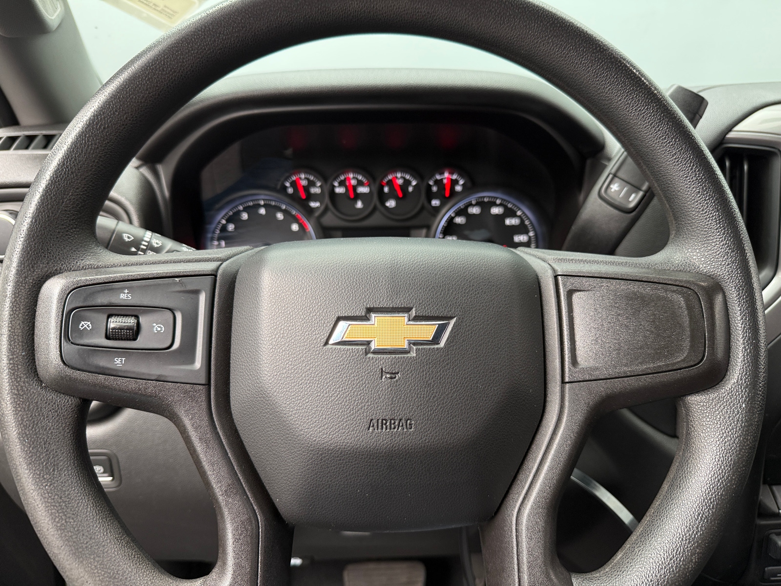 Thumbnail: 2020 Chevrolet Silverado 1500 - 5