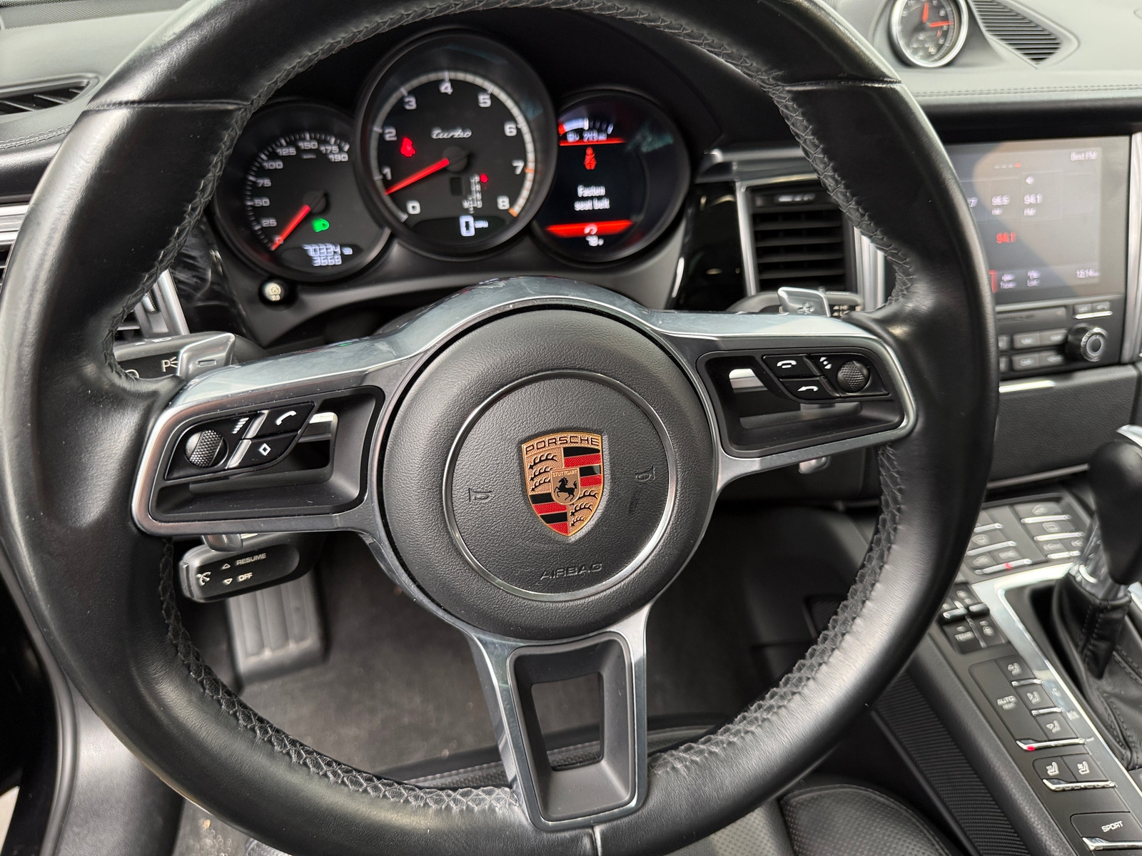 Thumbnail: 2018 Porsche Macan - 4