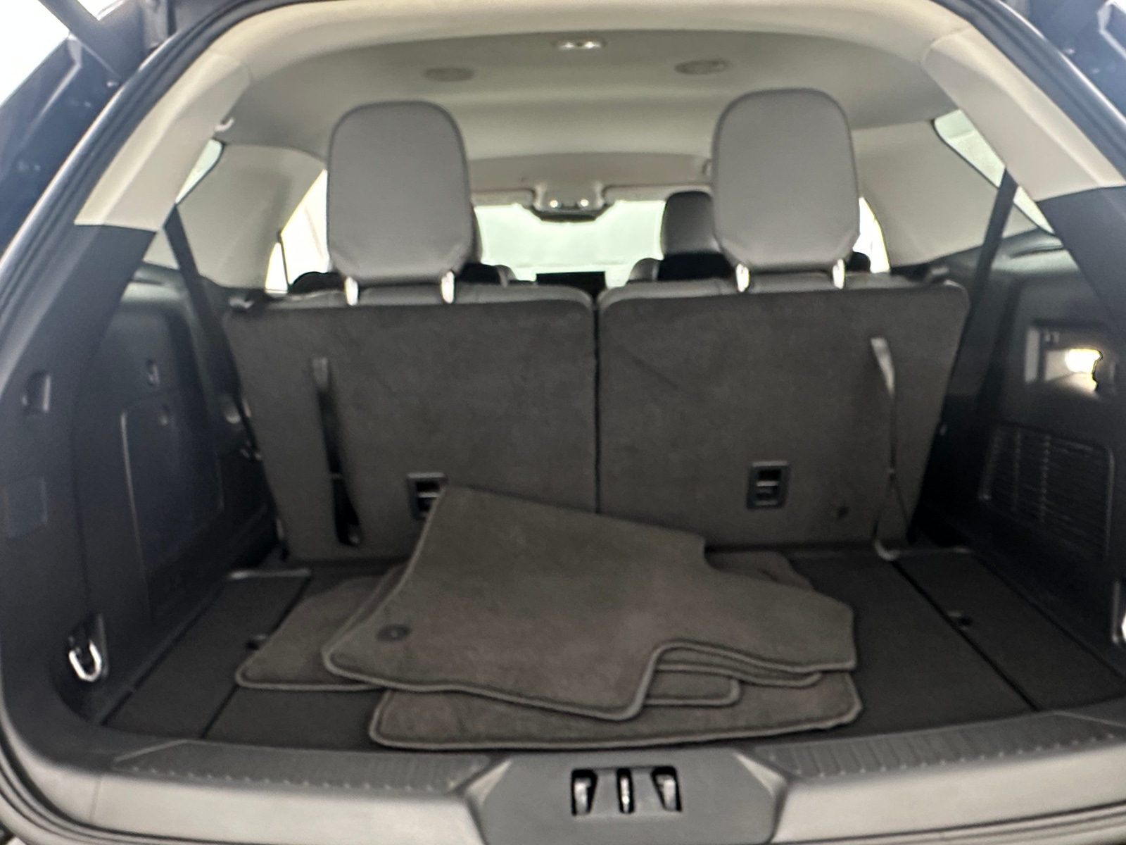 Thumbnail: 2025 Ford Explorer - 7