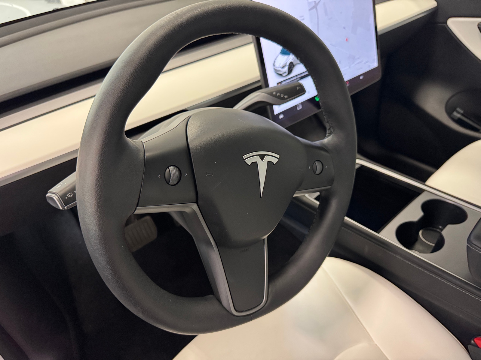 Thumbnail: 2022 Tesla Model Y - 4