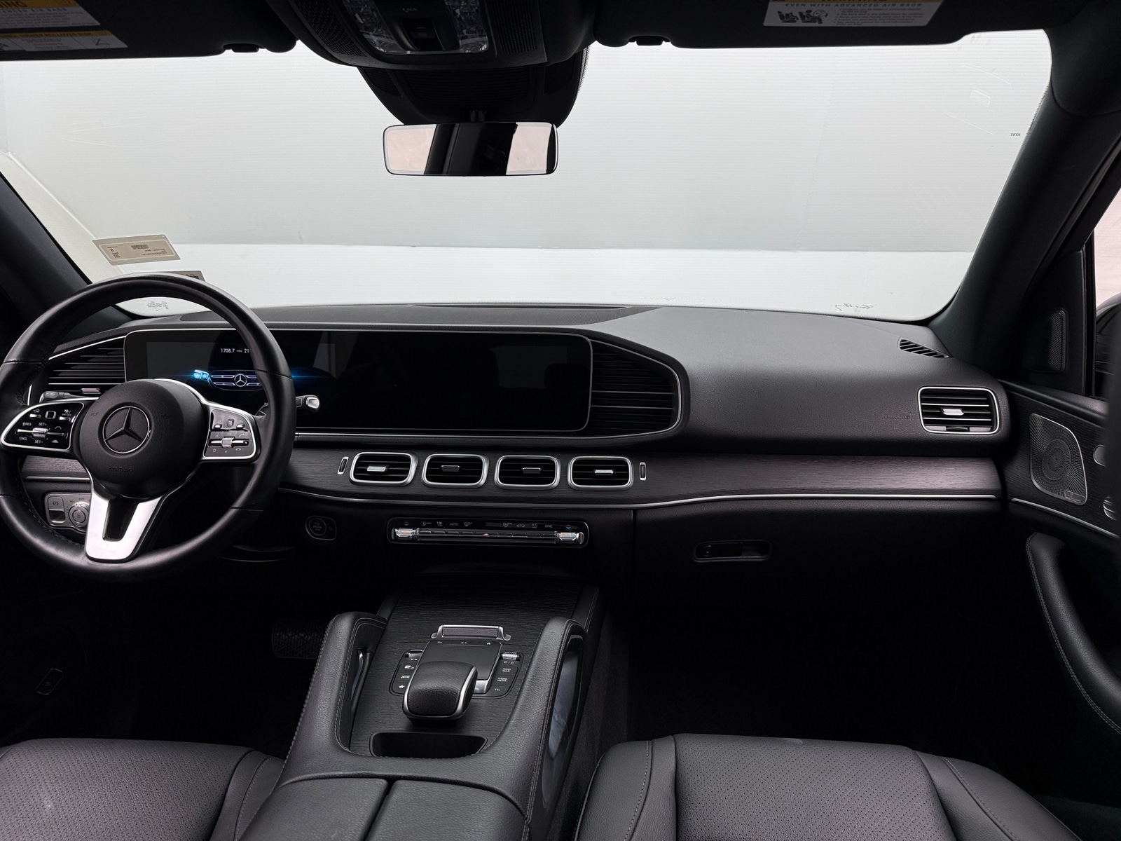 Thumbnail: 2023 Mercedes-Benz GLE - 2