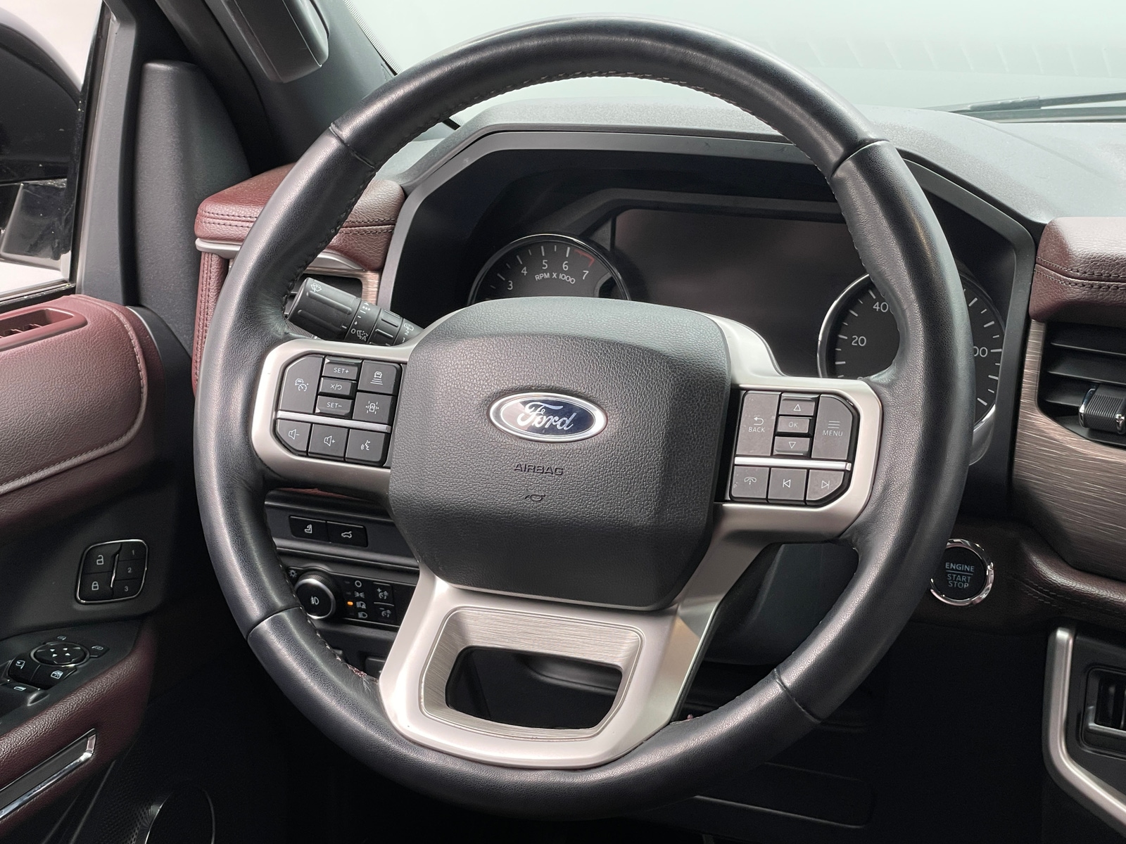 Thumbnail: 2024 Ford Expedition MAX - 4