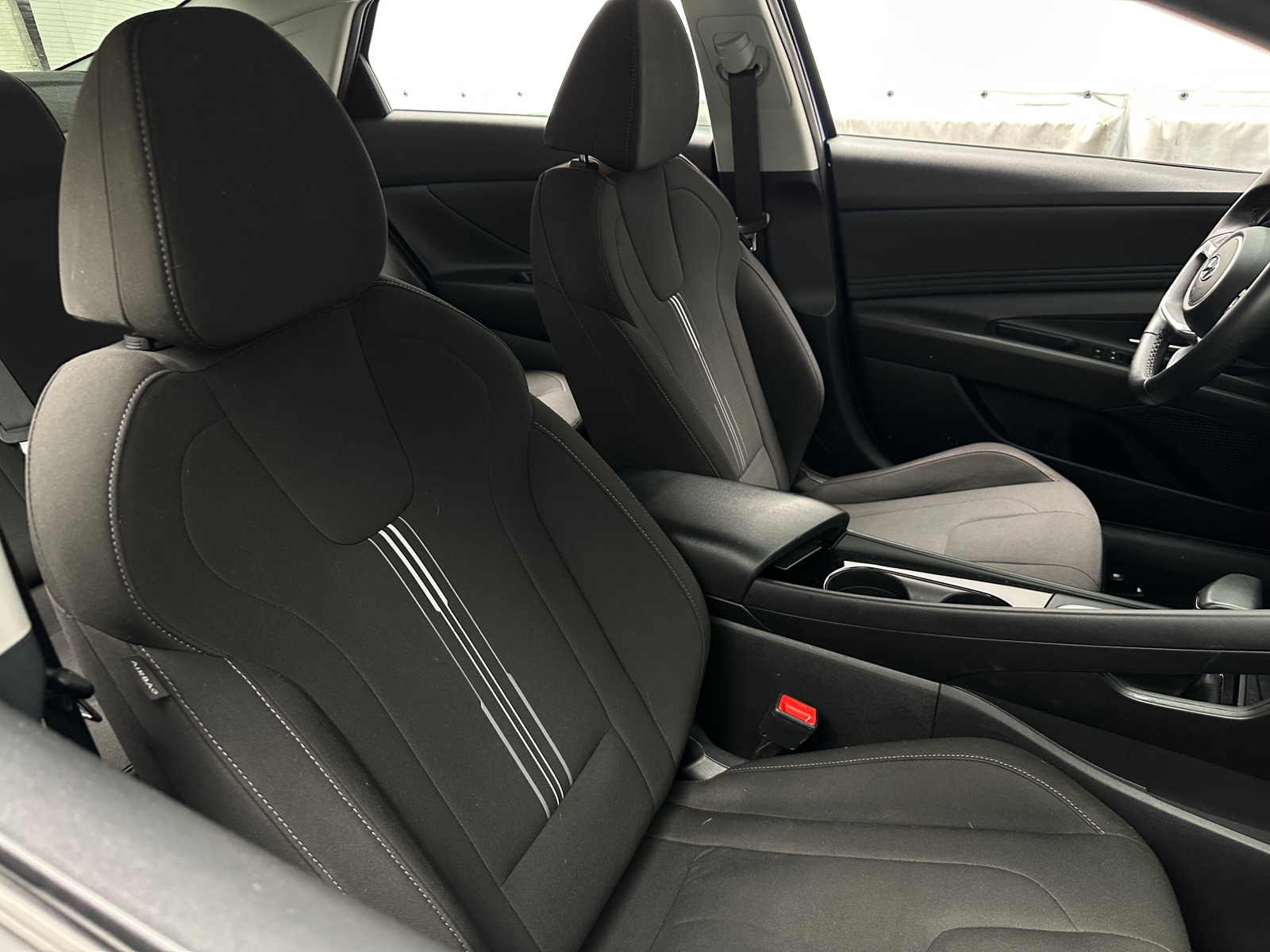 Thumbnail: 2023 Hyundai Elantra - 2
