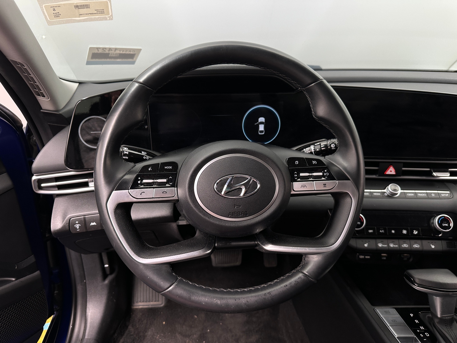 Thumbnail: 2023 Hyundai Elantra - 5