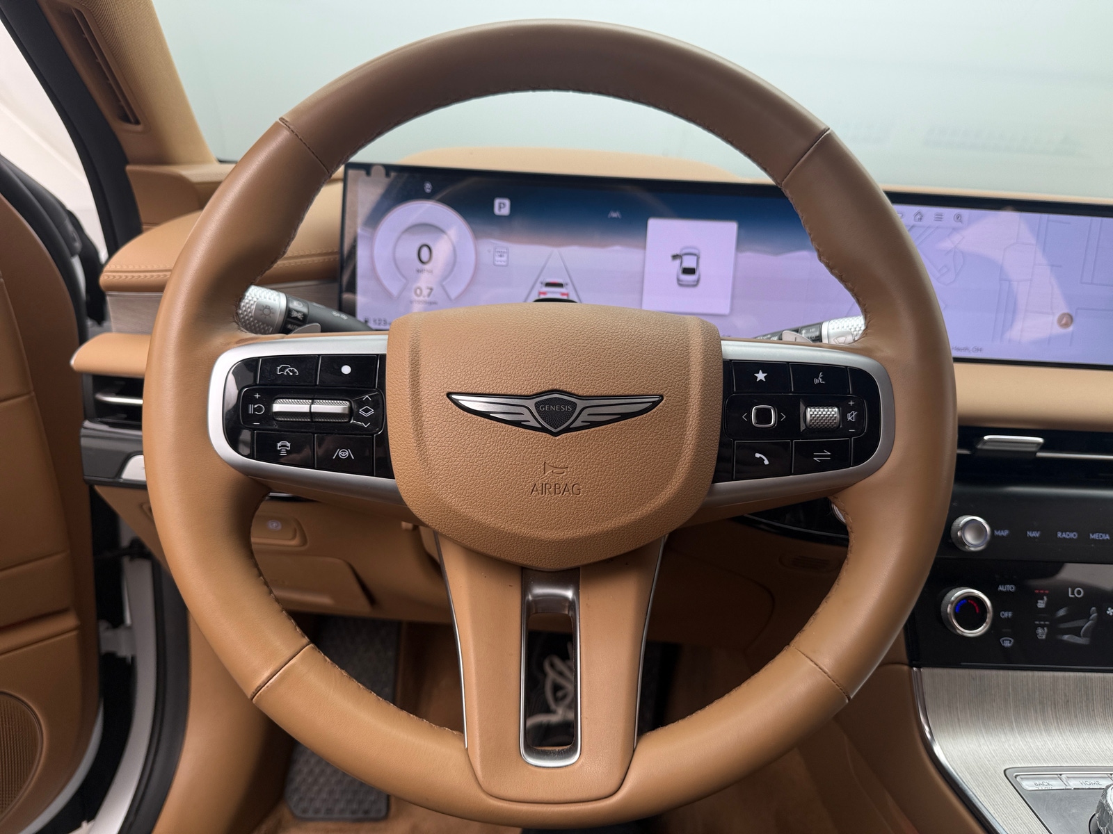 Thumbnail: 2026 Genesis G80 - 4