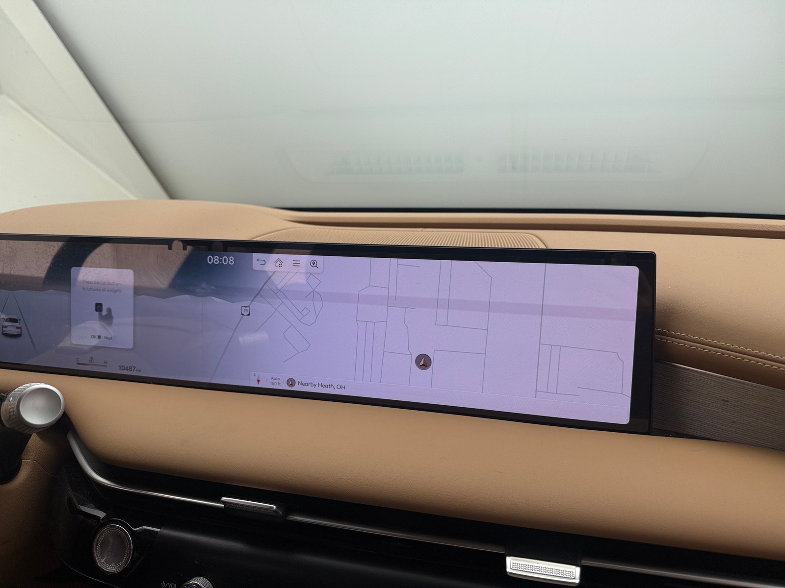 Thumbnail: 2026 Genesis G80 - 3