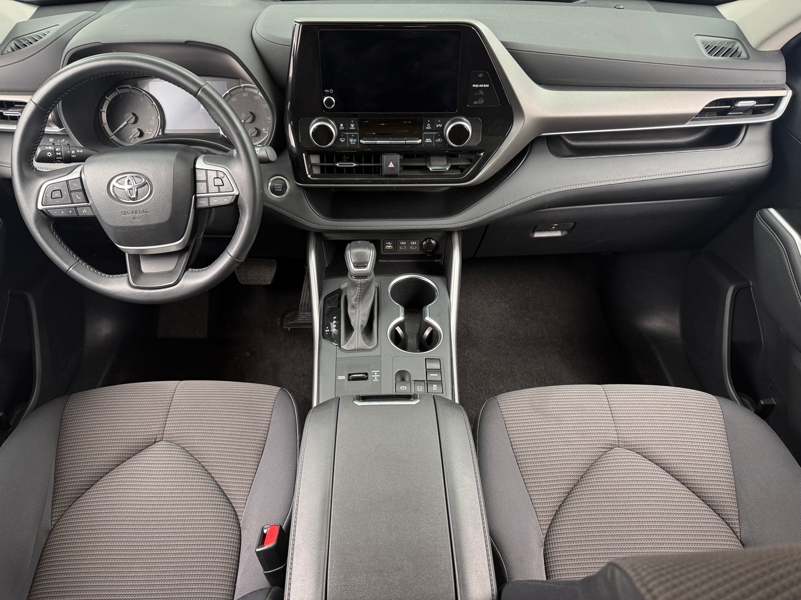 Thumbnail: 2025 Toyota Highlander - 3